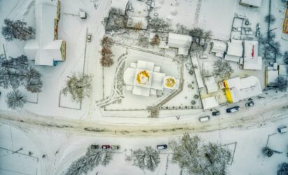 Hur nära tomtgräns får man bygga